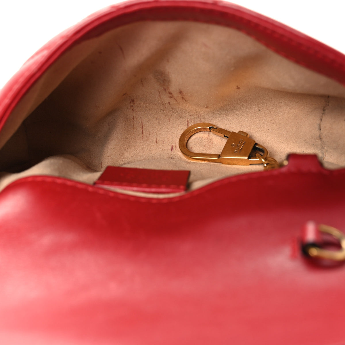 Calfskin Matelasse Super Mini GG Marmont Shoulder Bag Hibiscus Red