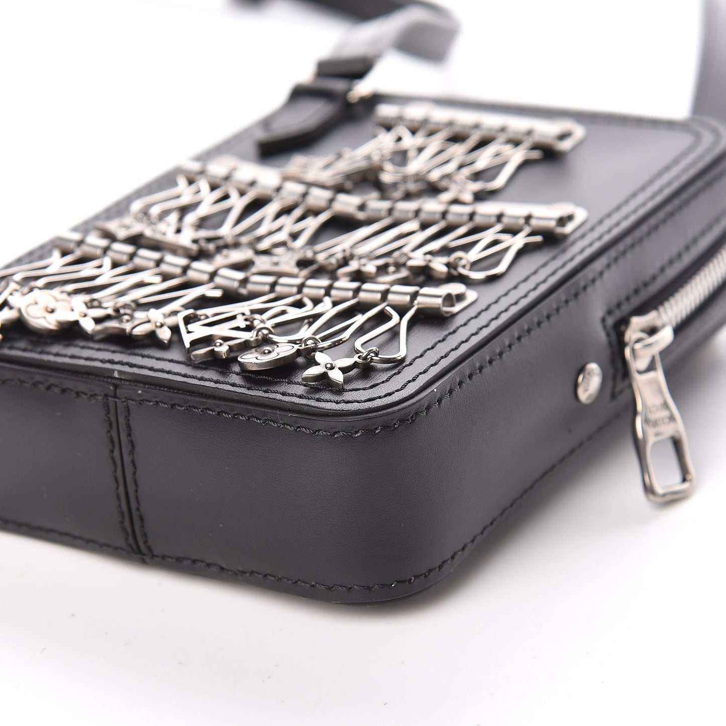 Calfskin Flower Charms Danube Messenger Black