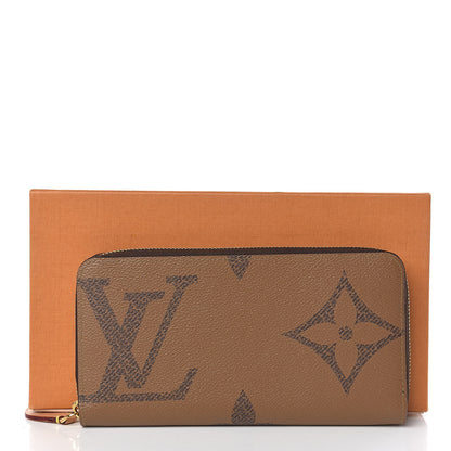 Louis Vuitton Reverse Monogram Giant Zippy Wallet 8 of 8