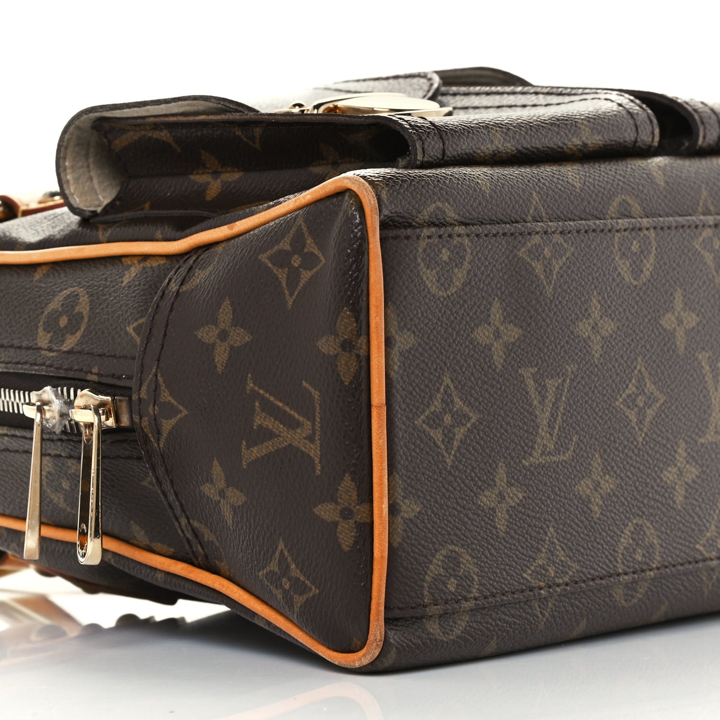 Monogram Manhattan PM