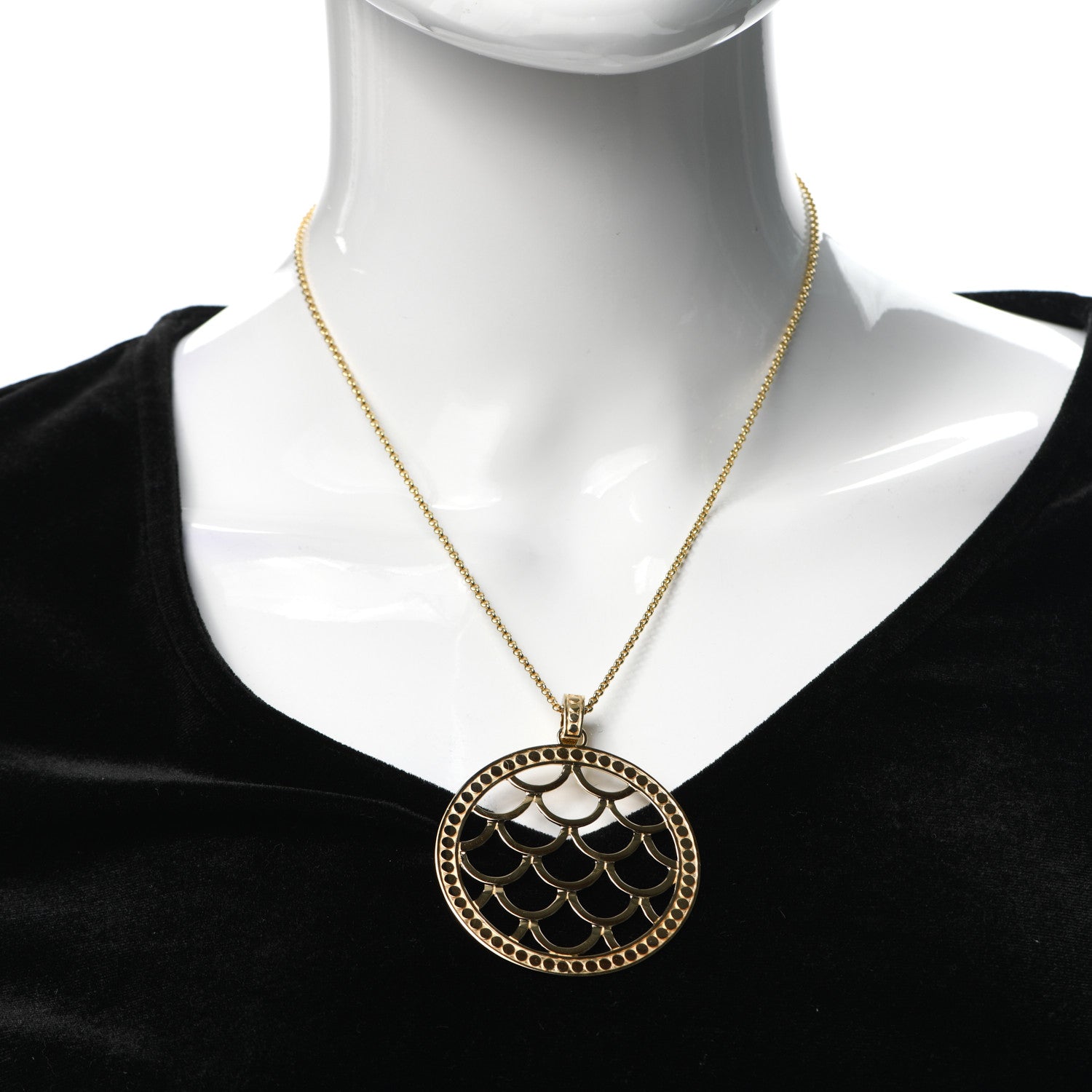 John Hardy 18K Yellow Gold Naga Circle Pendant Necklace 2 of 4