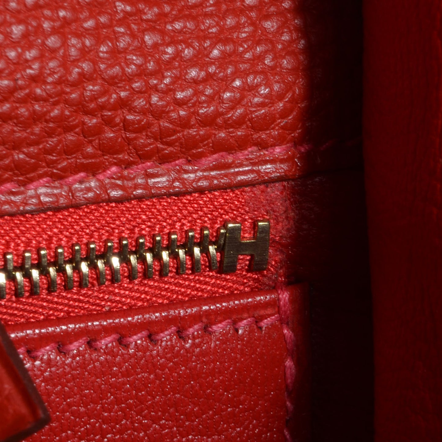 Togo Kelly Sellier 35 Rouge Garance