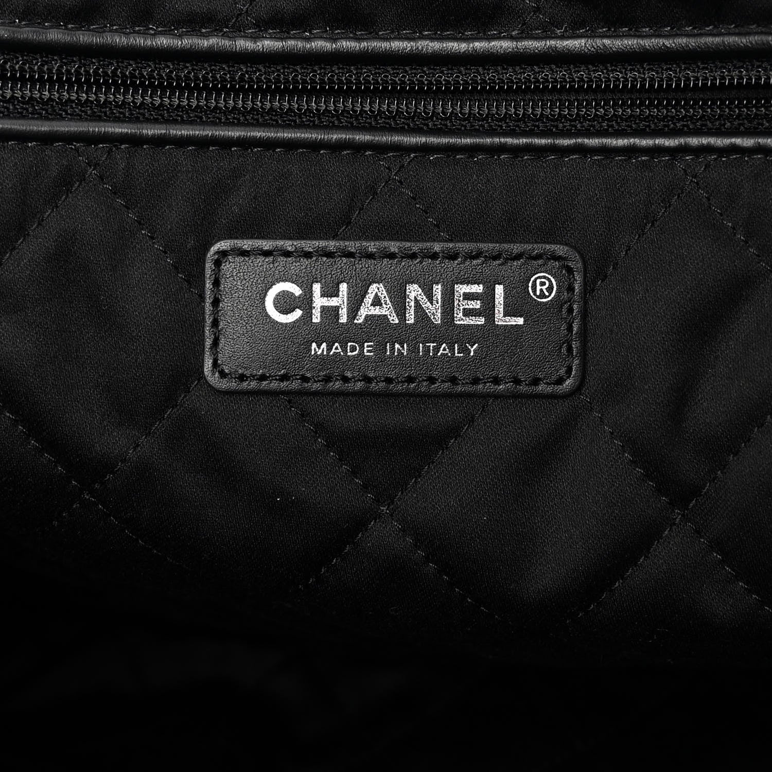 Chanel Shiny Calfskin Quilted Small Chanel 22 So Black 8 of 11