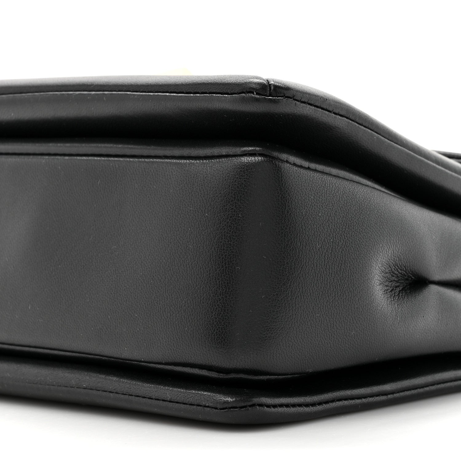 Valentino Garavani Nappa One Stud Chain Clutch Black 9 of 10