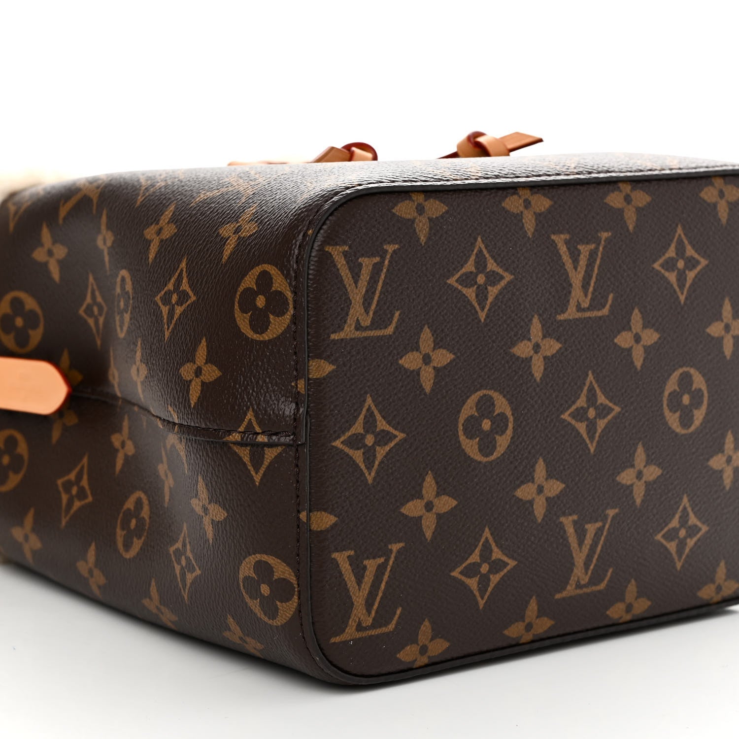 Louis Vuitton Monogram Shearling Cozygram Neonoe BB 9 of 10