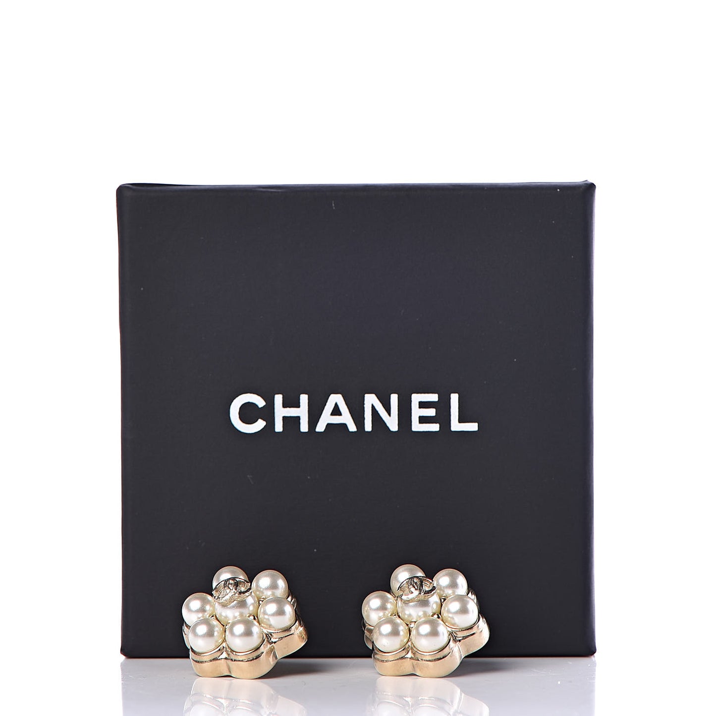 Pearl CC Flower Earrings Gold