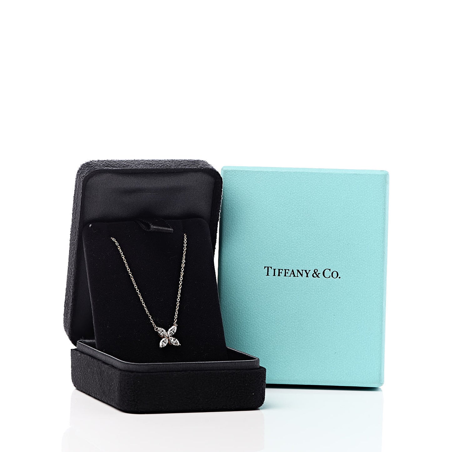18K Rose Gold Diamond Medium Victoria Pendant Necklace