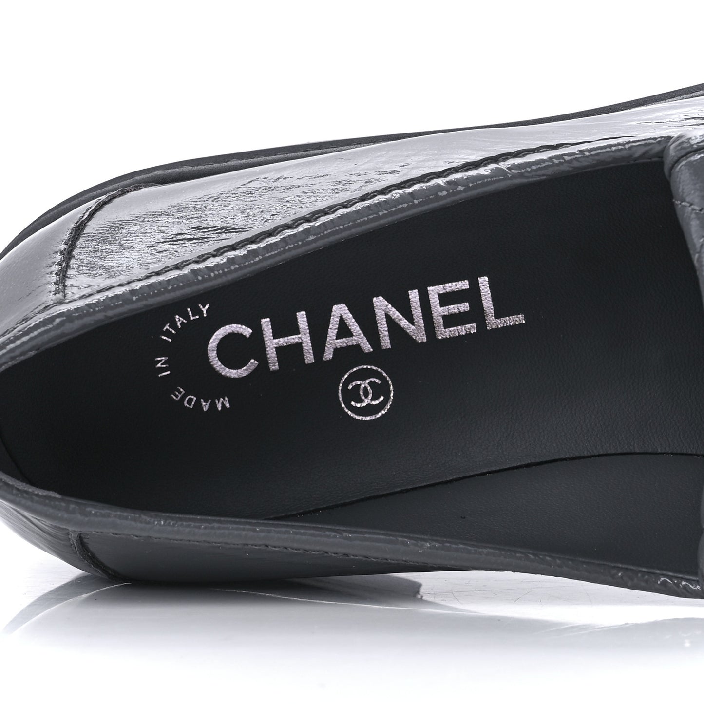 Crumpled Shiny Lambskin Quilted CC Turnlock Loafers 40.5 Dark Grey