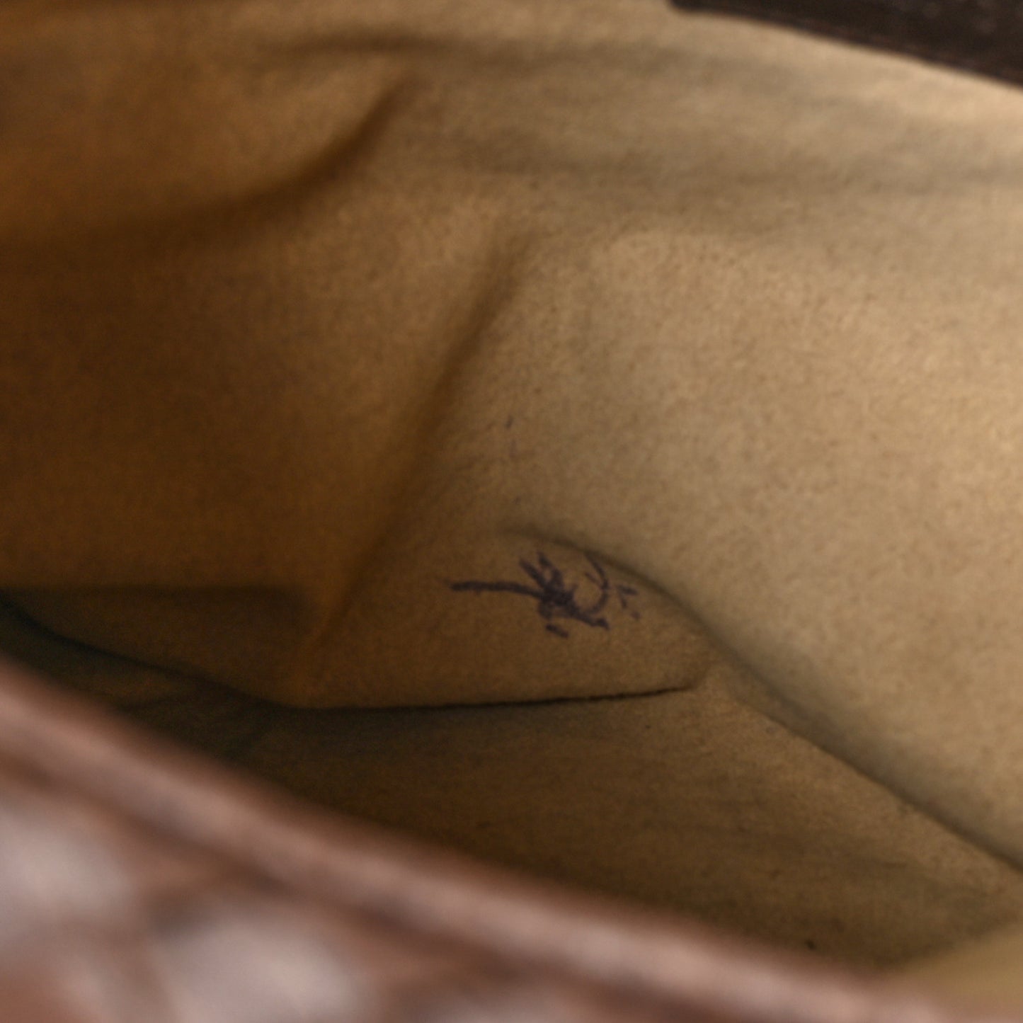 Nappa Intrecciato Medium Veneta Hobo Ebano