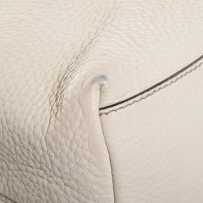 Gucci Pebbled Calfskin Medium Soho Chain Shoulder Bag Off White 5 of 8