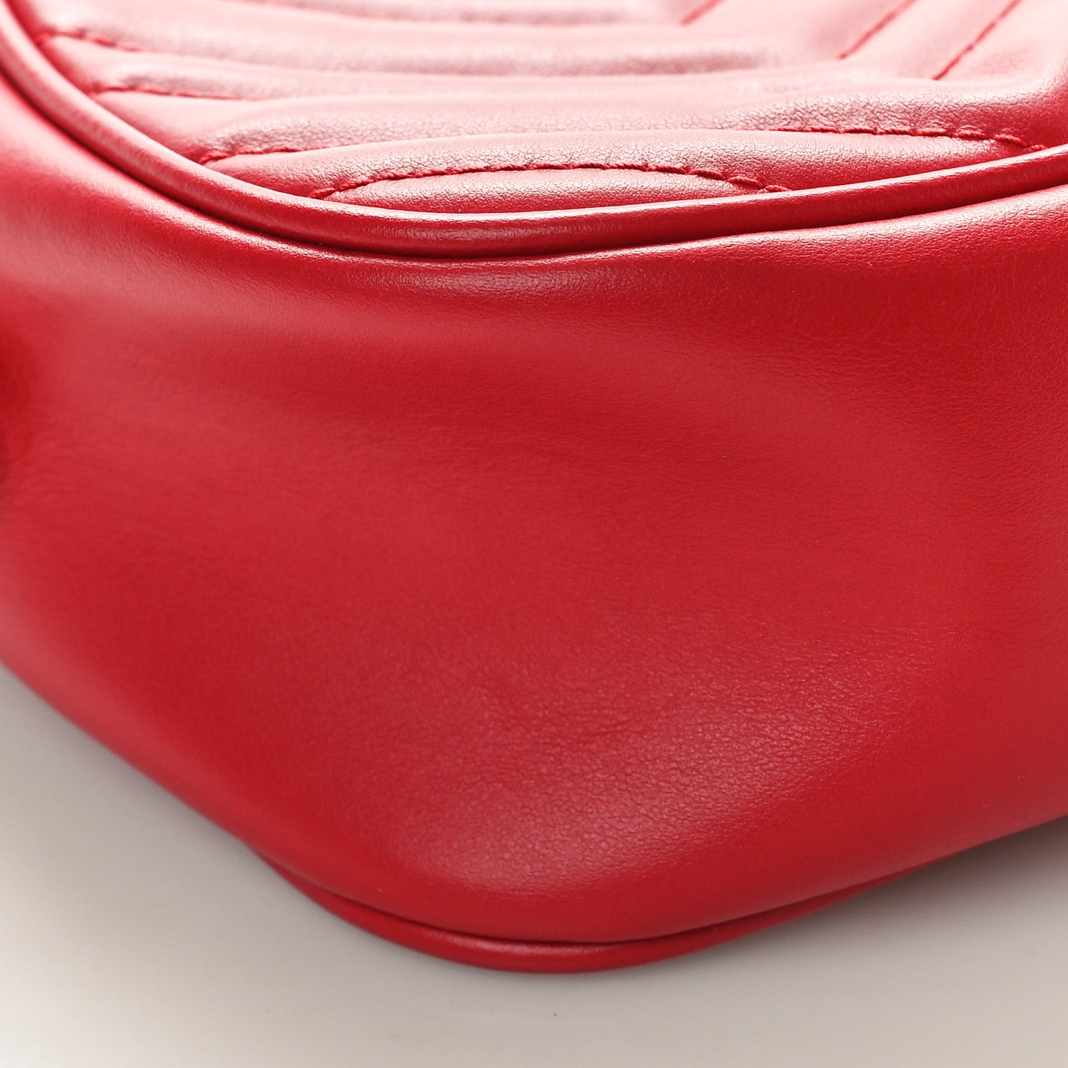 Gucci Calfskin Matelasse Small GG Marmont Chain Shoulder Bag Hibiscus Red 9 of 10