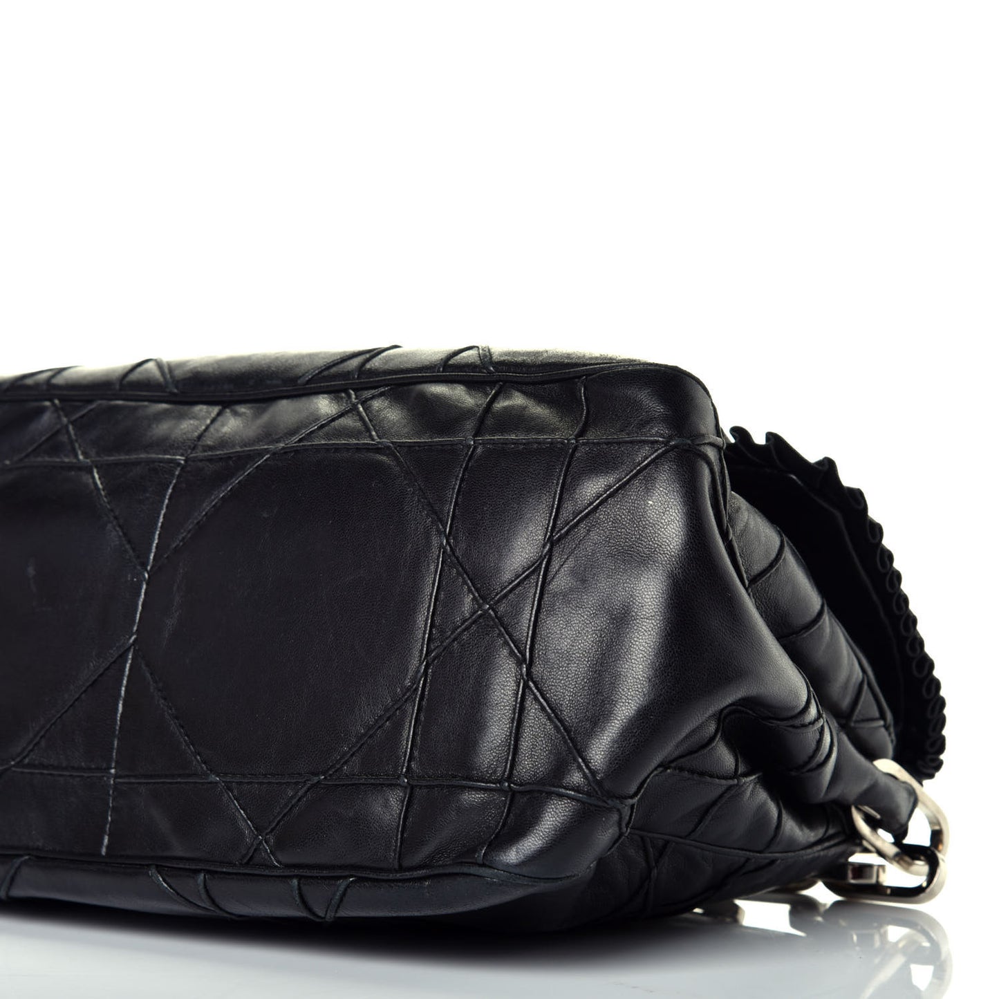 Lambskin Cannage Ruffle New Lock Flap Black