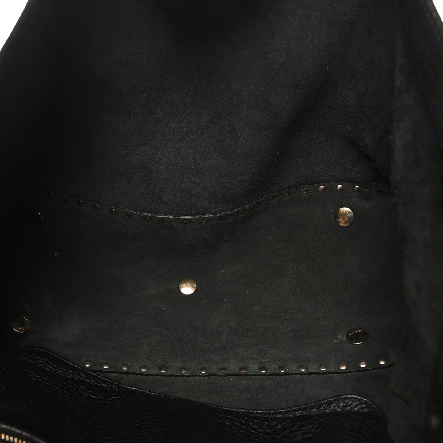 Pebbled Calfskin Medium Rockstud Tote Black