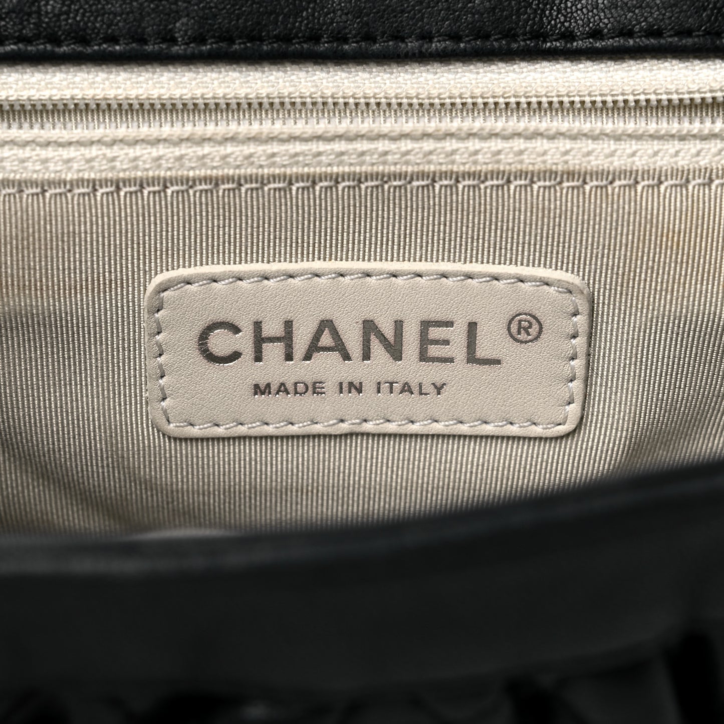 Washed Lambskin Quilted Mini Chain Around Flap Black