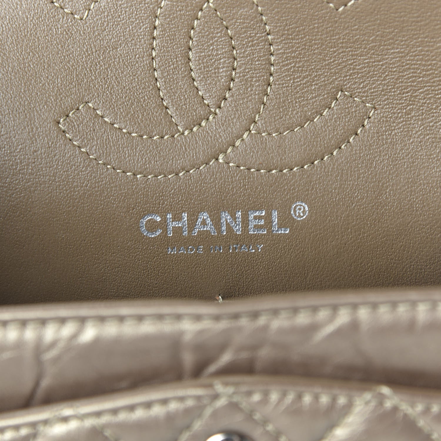 Chanel Metallic Calfskin Quilted 2.55 Reissue 224 Flap Gold 8 of 10