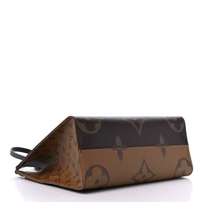 Louis Vuitton Reverse Monogram Giant Onthego MM 3 of 7