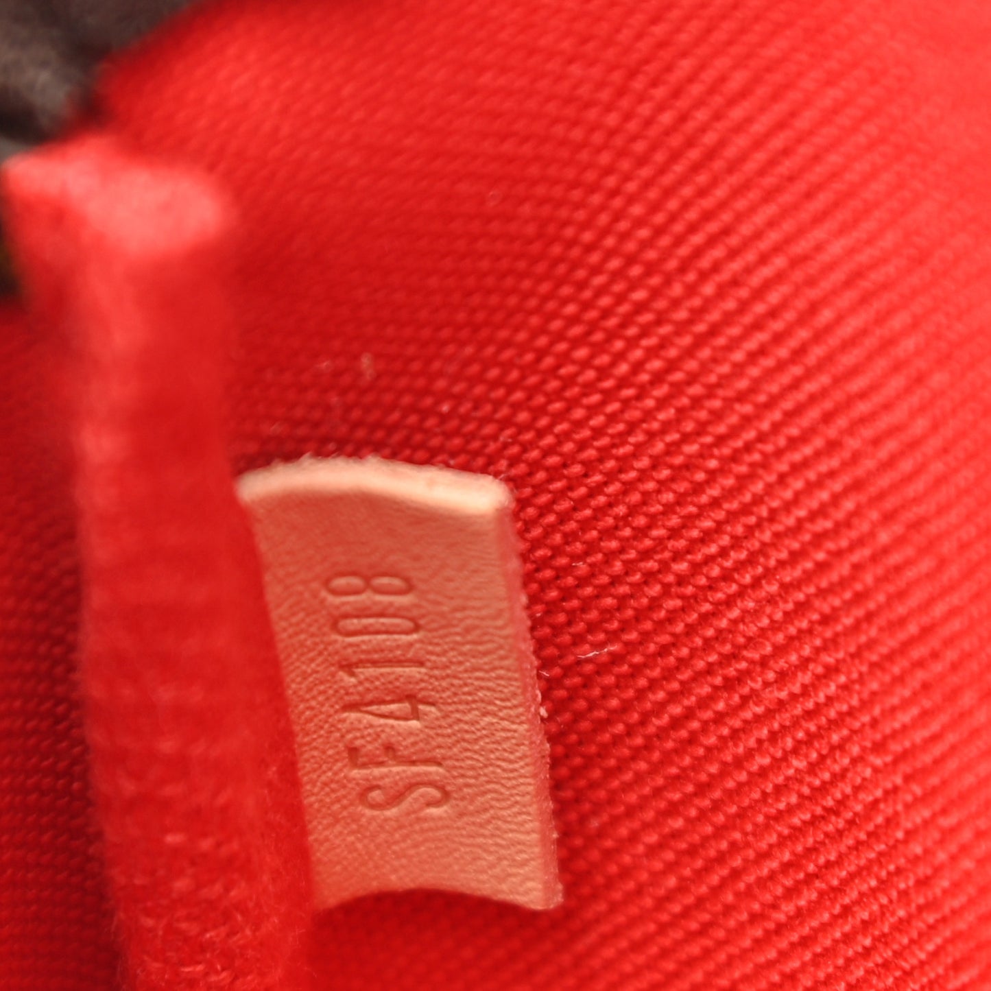 Monogram 2018 Christmas Animation Mini Cats Pochette Accessories