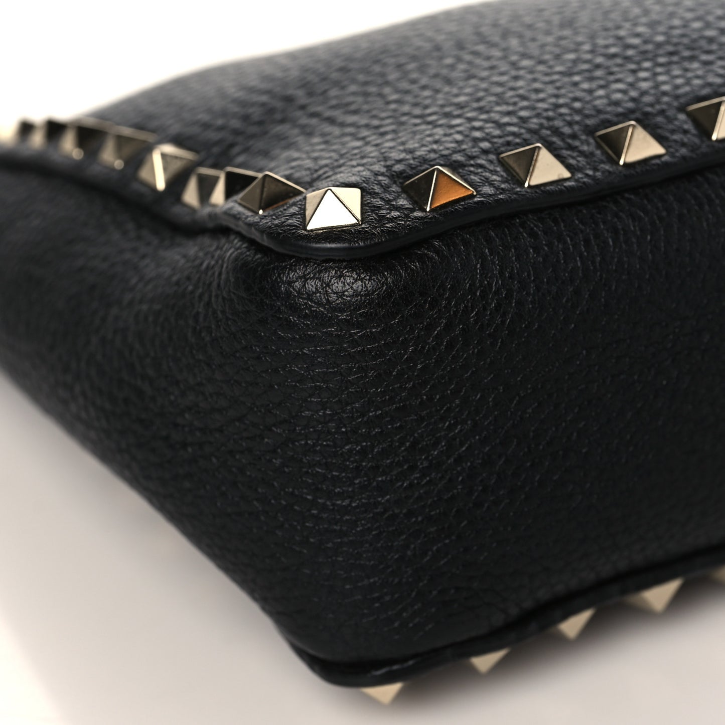 Pebbled Calfskin Mini Rockstud Flip-Lock Messenger Bag Black