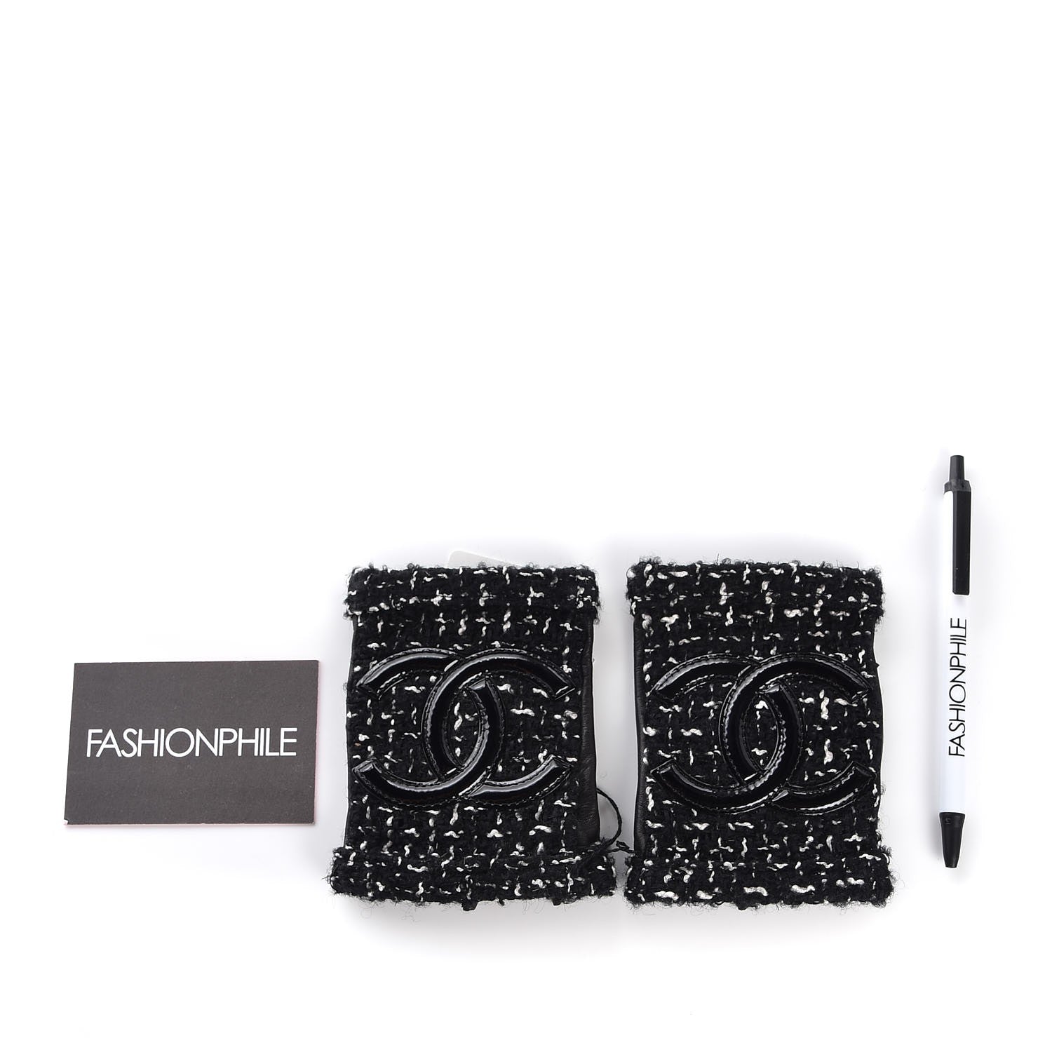 Chanel Lambskin Fantasy Tweed Patent CC Fingerless Gloves 6.5 Black White 2 of 6