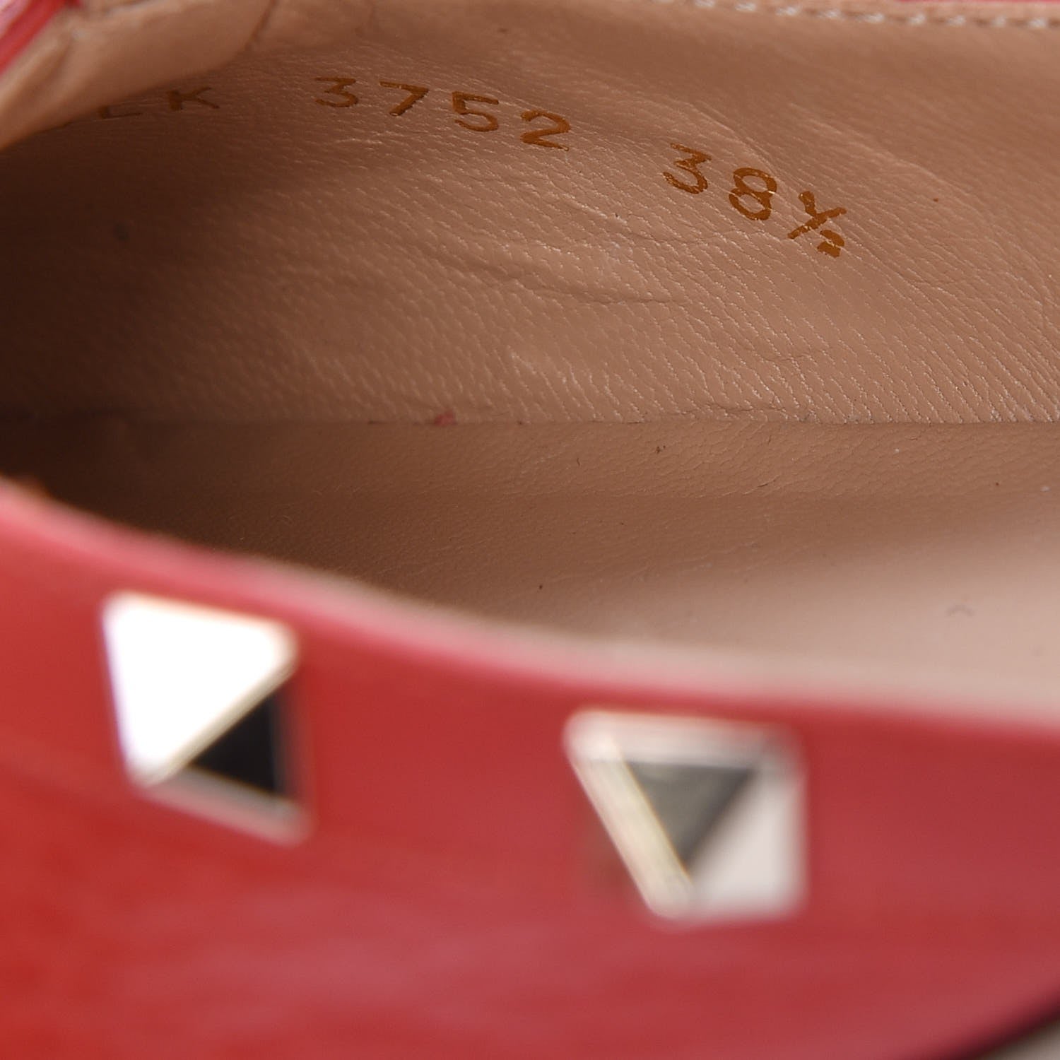 Valentino Garavani Pebbled Calfskin Rockstud Ankle Strap 65mm Pumps 38.5 Deep Coral 10 of 10