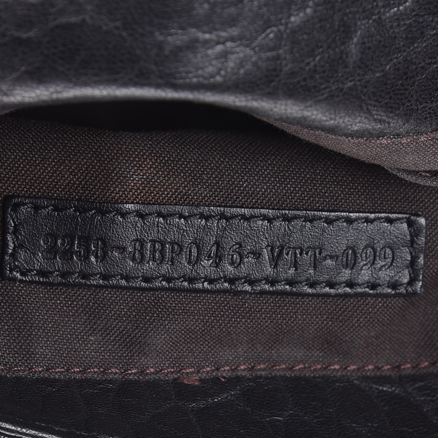 Crinkled Lambskin Mia Pochette Black
