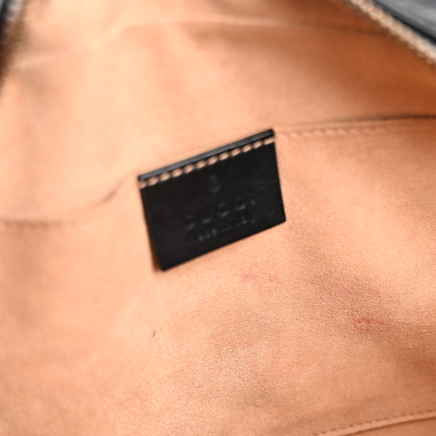 Calfskin Matelasse Small GG Marmont Chain Shoulder Bag Black
