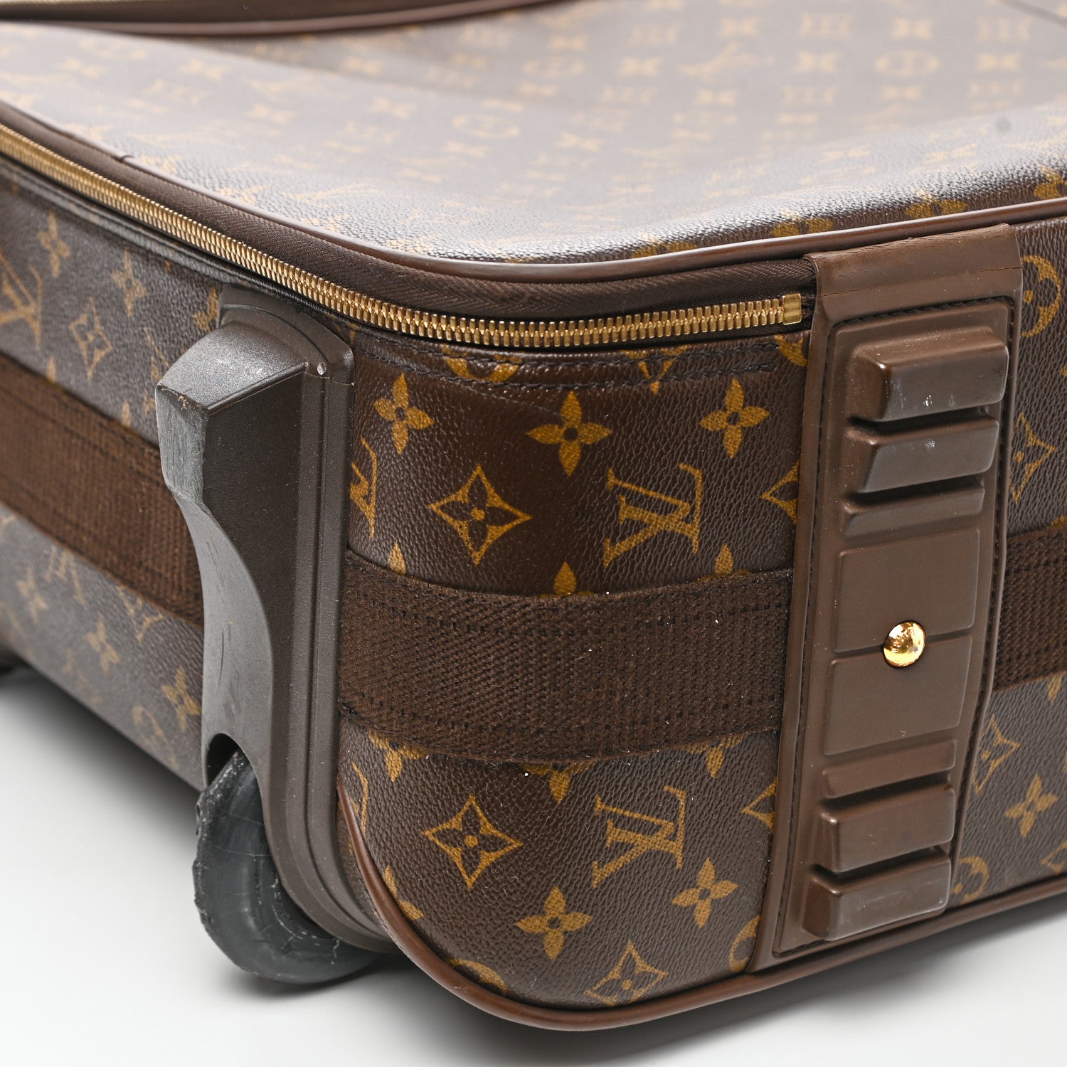 Louis Vuitton Monogram Pegase 55 9 of 11