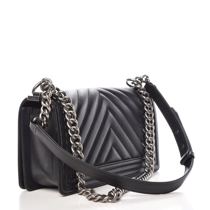 Chanel Lambskin Chevron Medium Boy Flap Black 3 of 13