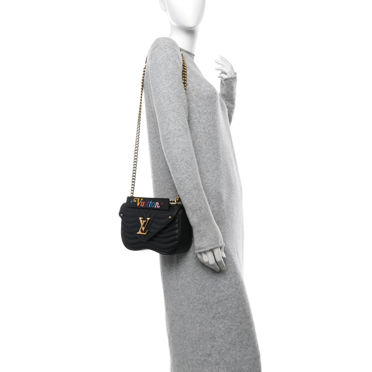 Calfskin New Wave Chain PM Black