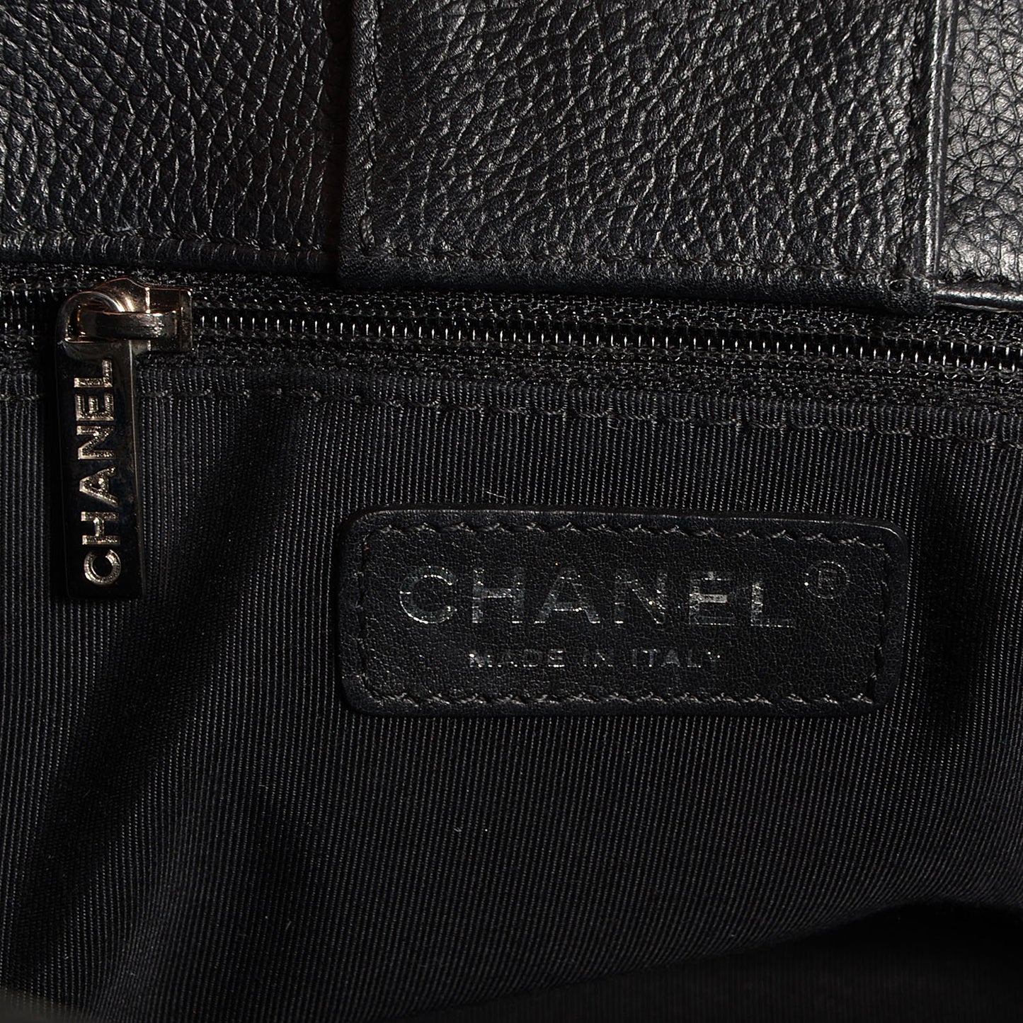 Calfskin Cerf Executive Shopper Tote Black