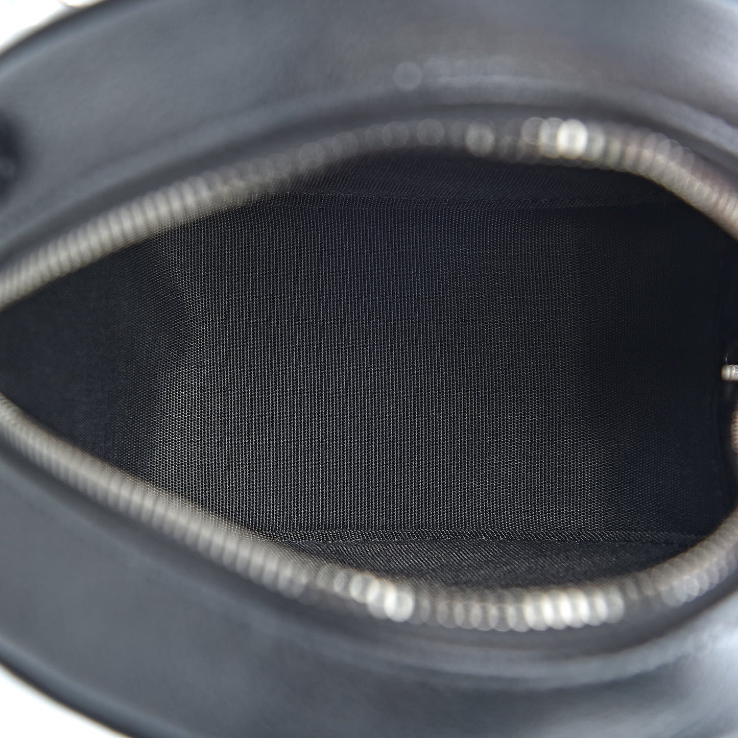 Goatskin Camellia Quilted Round Clutch With Chain Grey