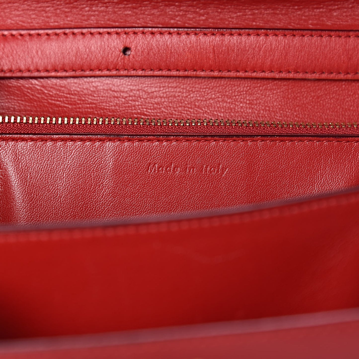 Box Calfskin Medium Classic Box Flap Bag Red