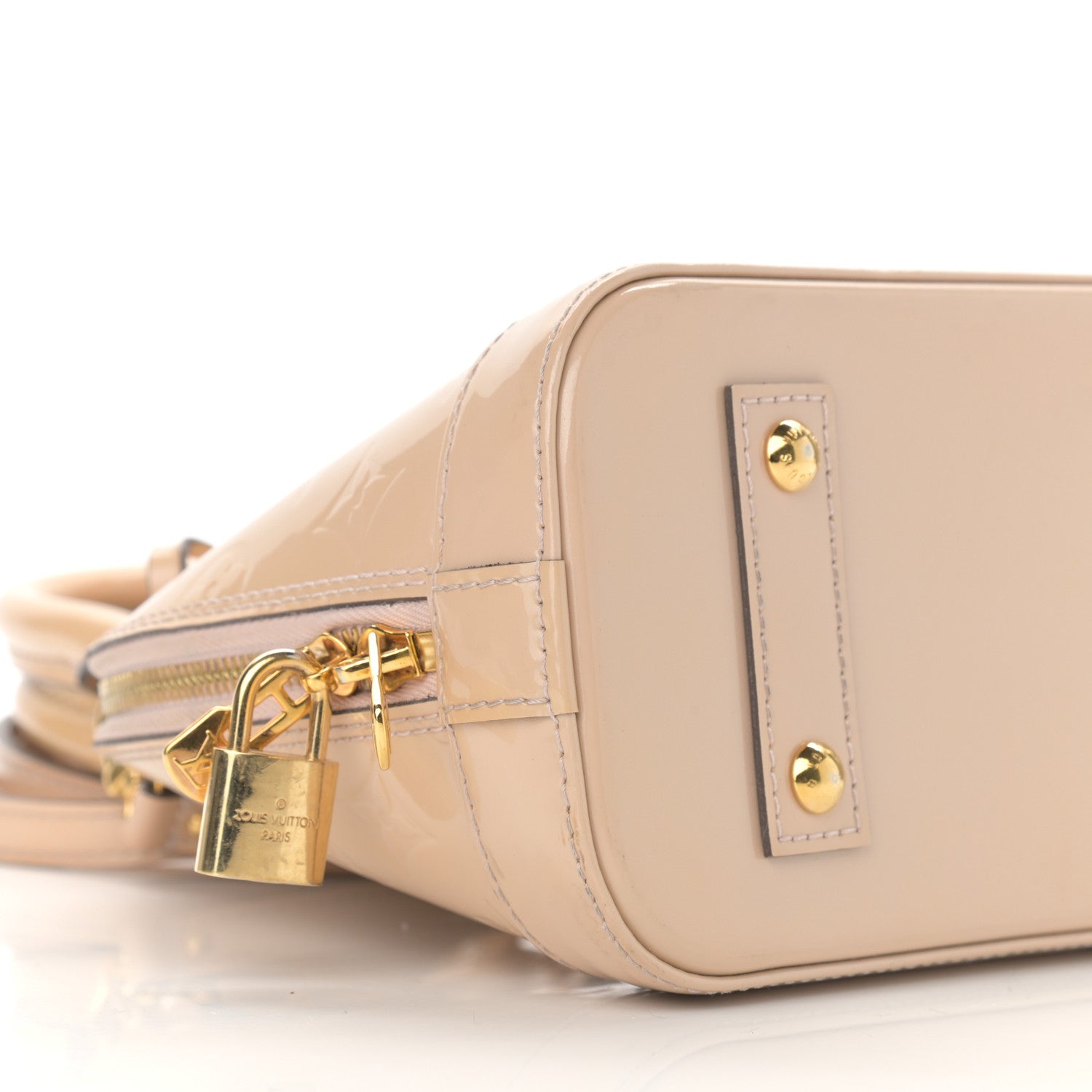 Louis Vuitton Vernis Alma BB Dune 10 of 17