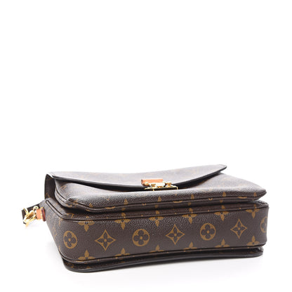 Louis Vuitton Monogram Pochette Metis 4 of 11