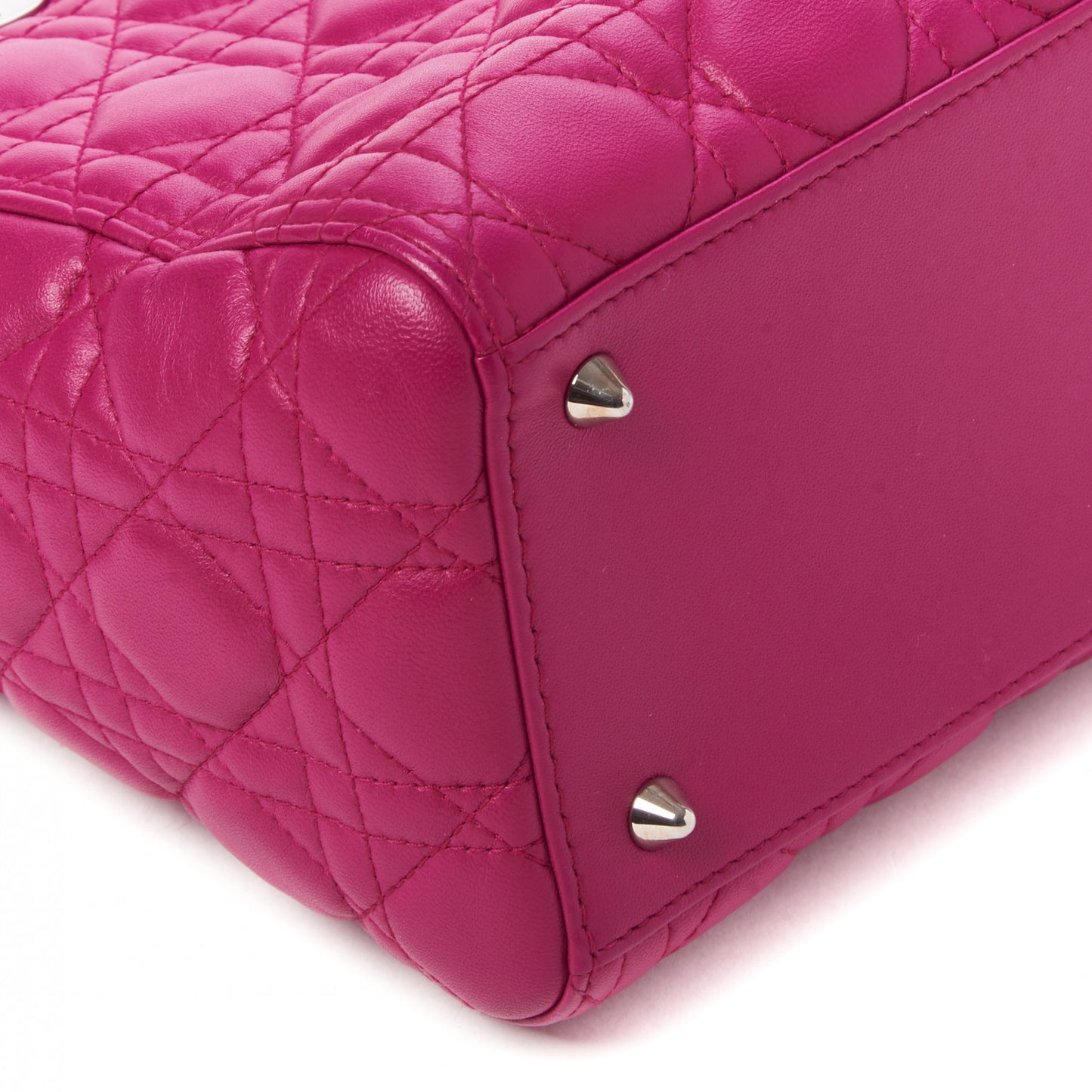 Lambskin Cannage Medium Lady Dior Fuchsia