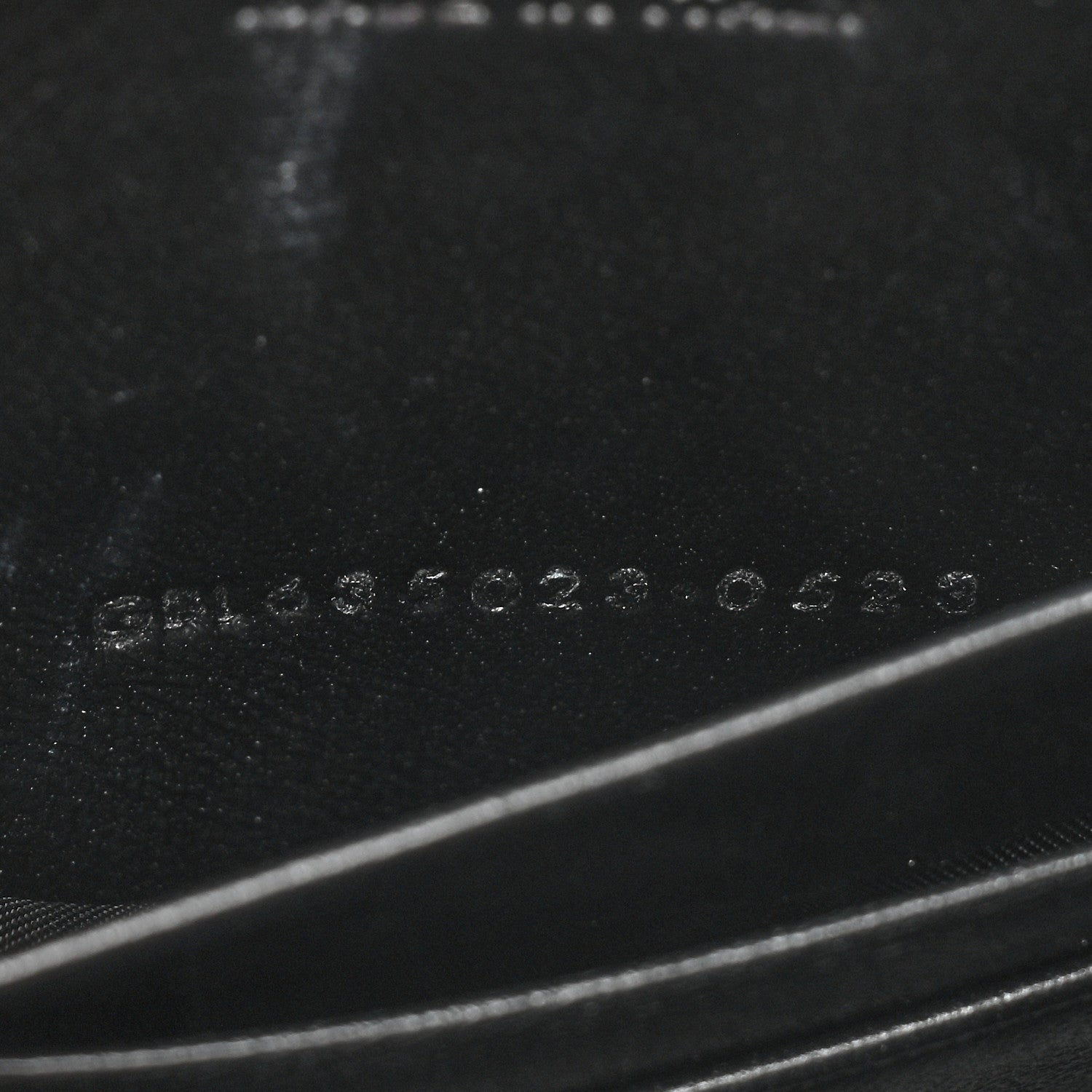 Saint Laurent Grain De Poudre Monogram Cassandra Chain Wallet Ver Kaki 8 of 10