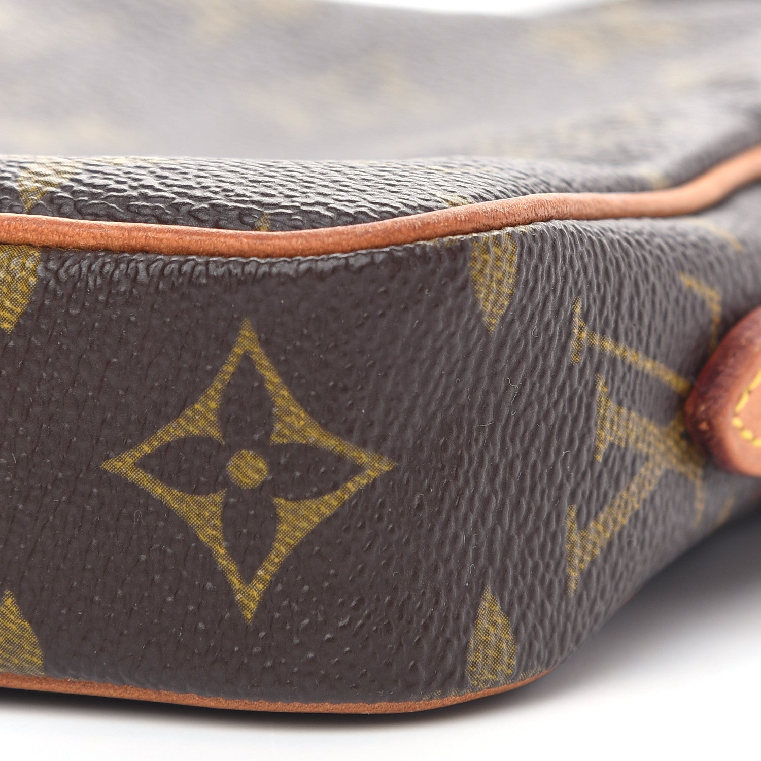 Louis Vuitton Monogram Pochette Bandouliere 8 of 8