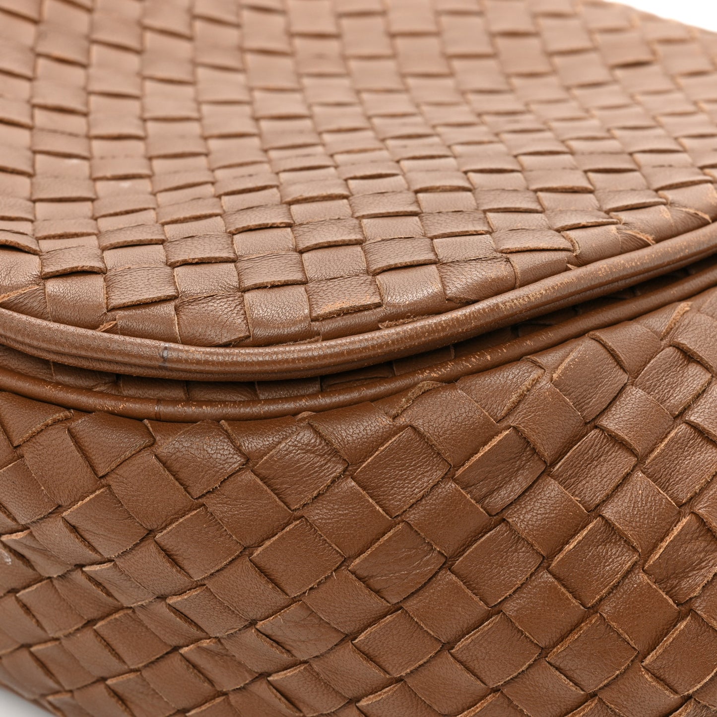 Nappa Intrecciato Small Messenger Flap Noce