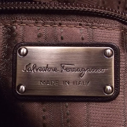 FASHIONPHILE SALVATOREFERRAGAMOGancioWaveFrameBag 8 of 10