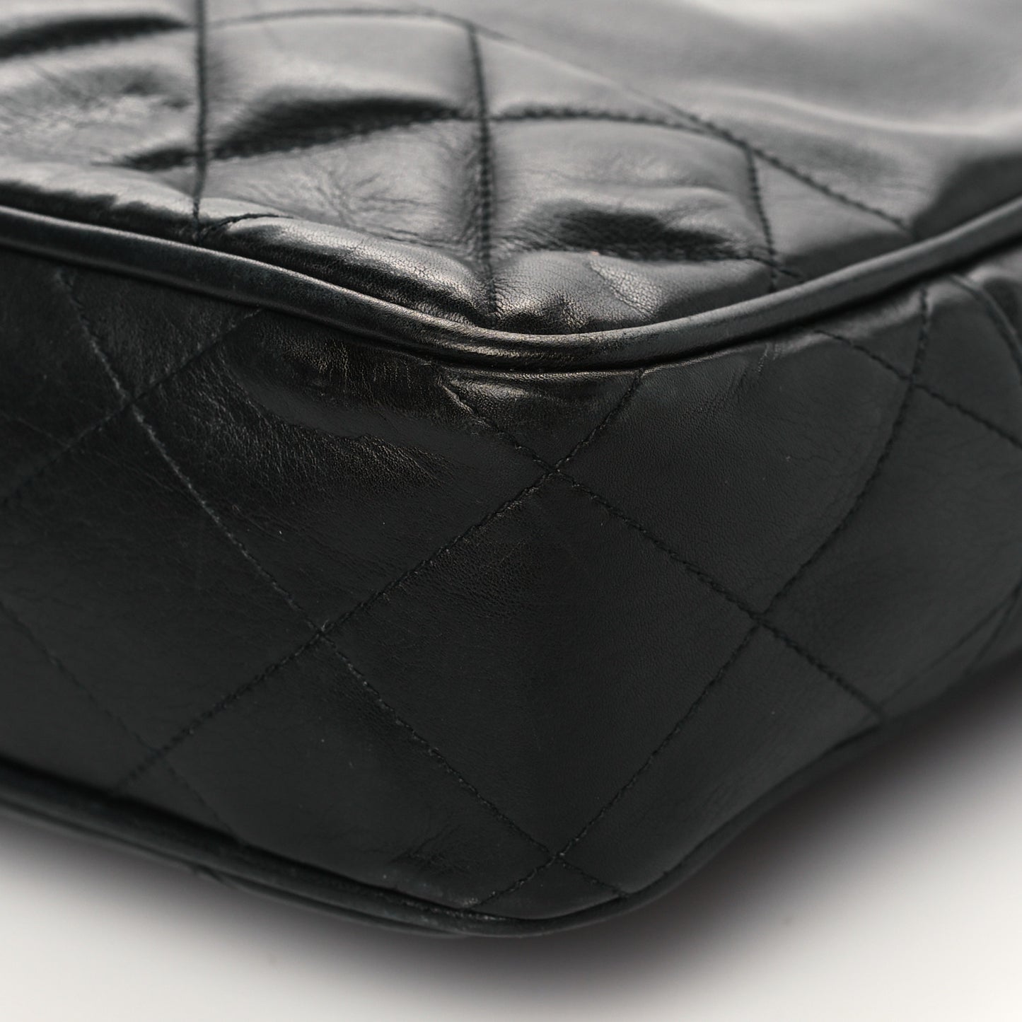 Lambskin Quilted Shoulder Bag Black