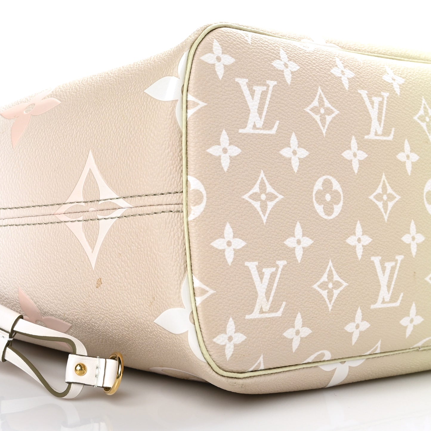 Monogram Giant Spring In The City Neverfull MM Sunset Kaki