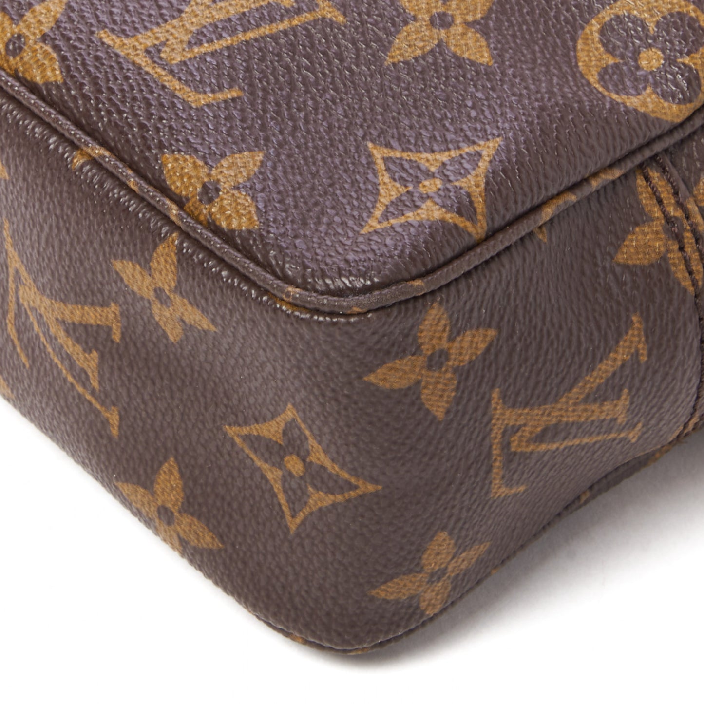 Monogram Trousse Toilette 19