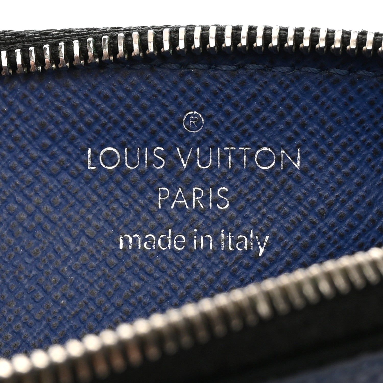 Louis Vuitton Monogram Taiga Coin Card Holder Cobalt 6 of 7