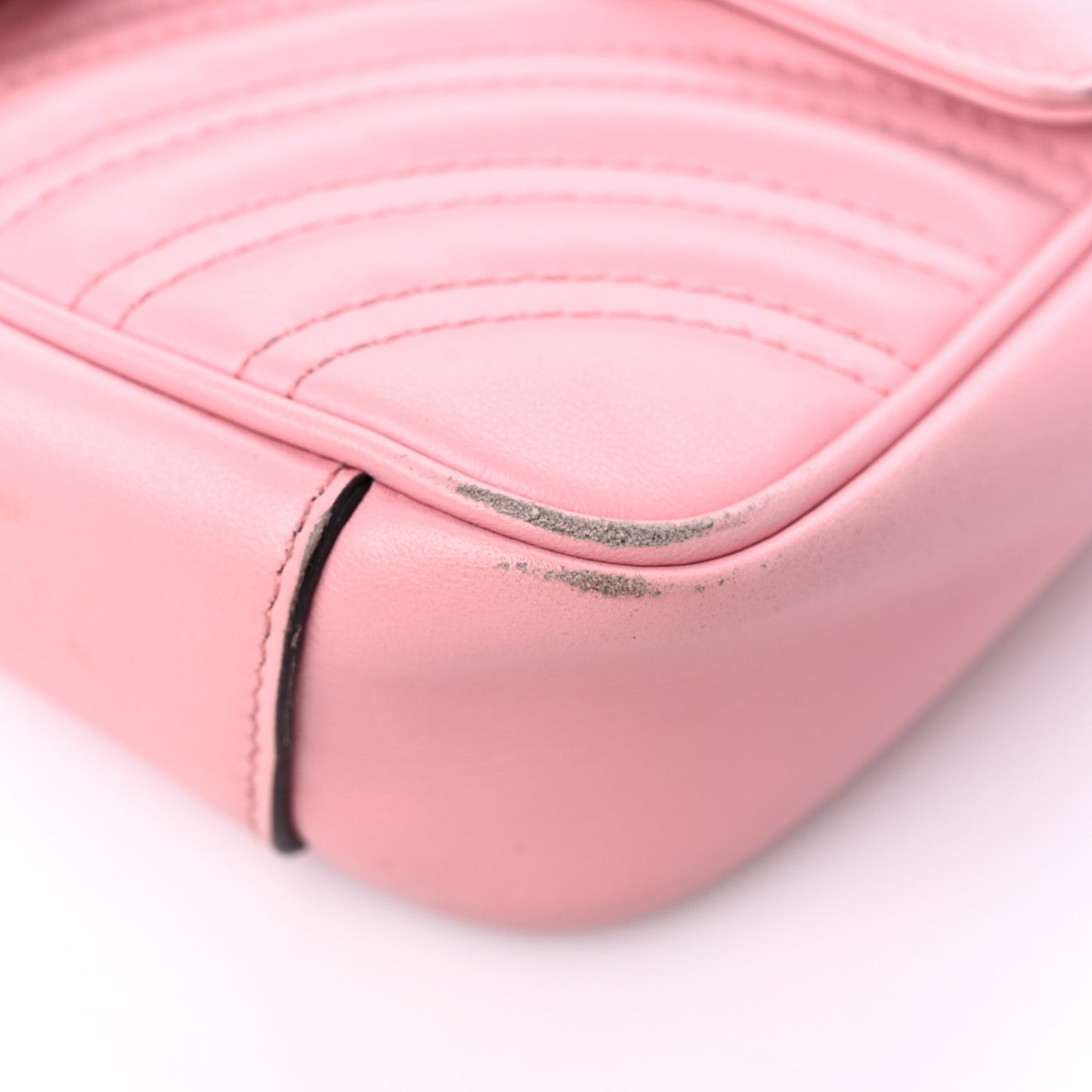 Calfskin Matelasse Mini GG Marmont Shoulder Bag Wild Rose