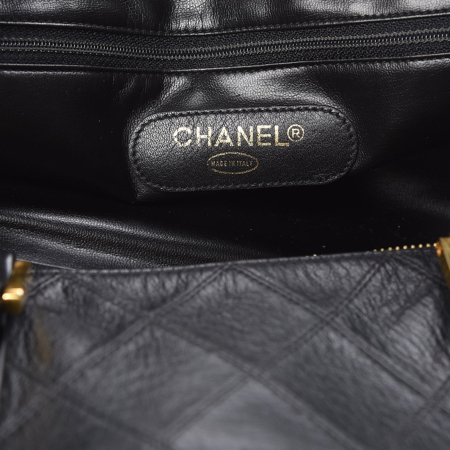 Calfskin Stitched CC Boston Black