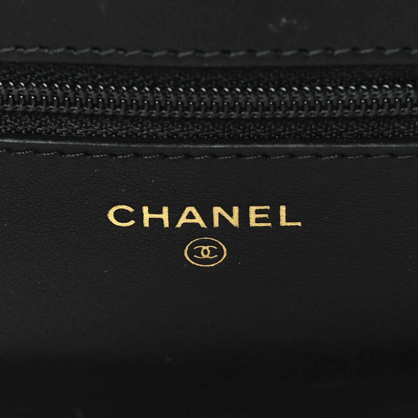 Caviar Quilted Boy Wallet On Chain WOC Black