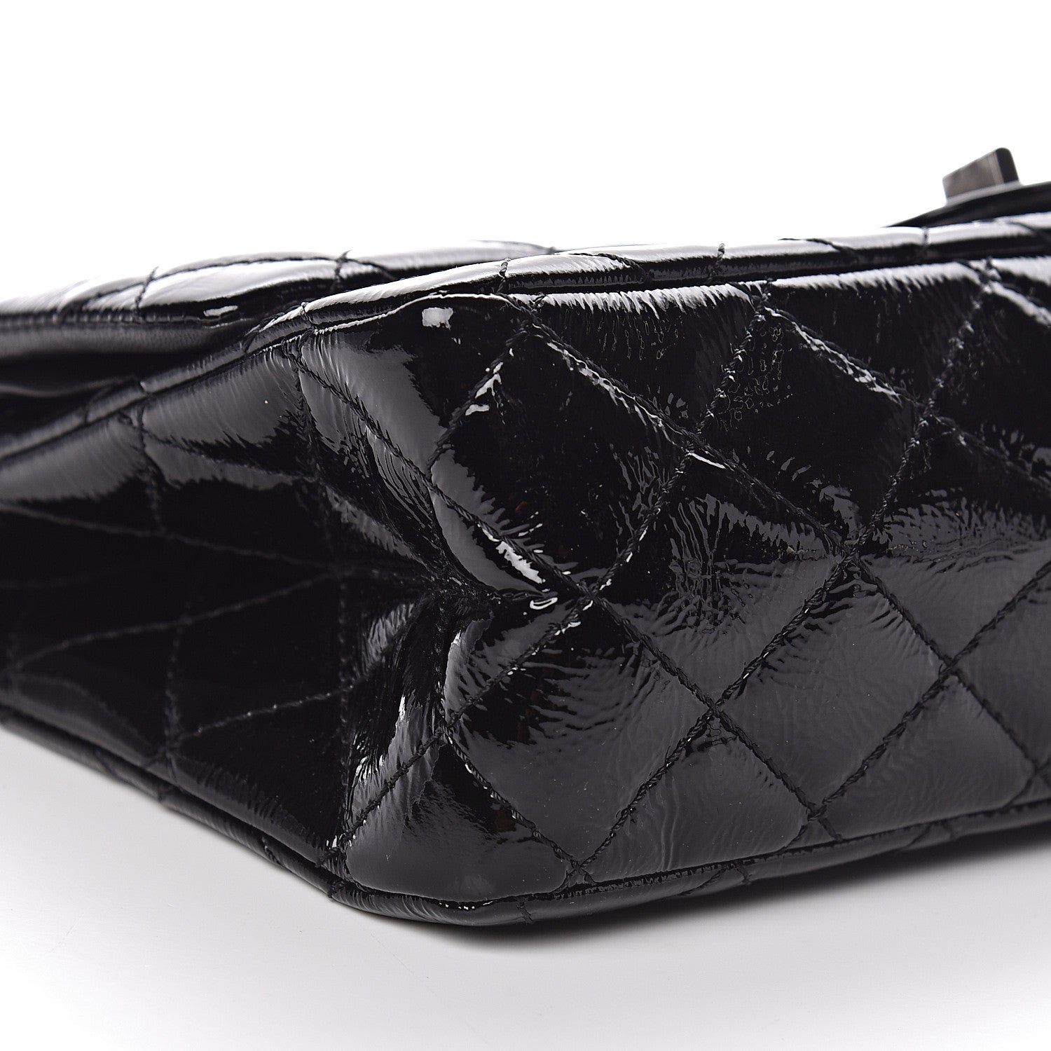 Chanel Distressed Patent Quilted 2.55 Reissue 226 Flap Black 12 of 14