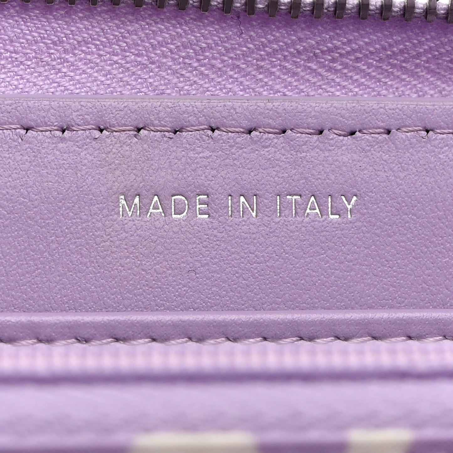 Caviar Quilted CC Logo Long Zipped Wallet Light Purple