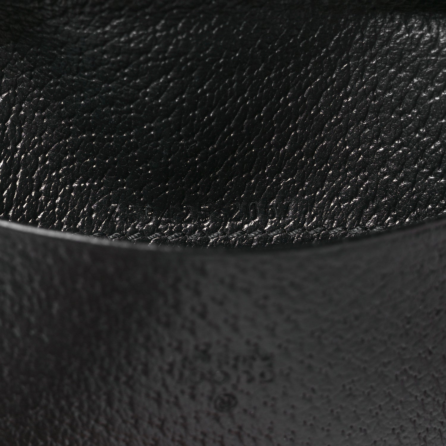 Gucci Textured Dollar Calfskin Interlocking G Card Case Black 8 of 9