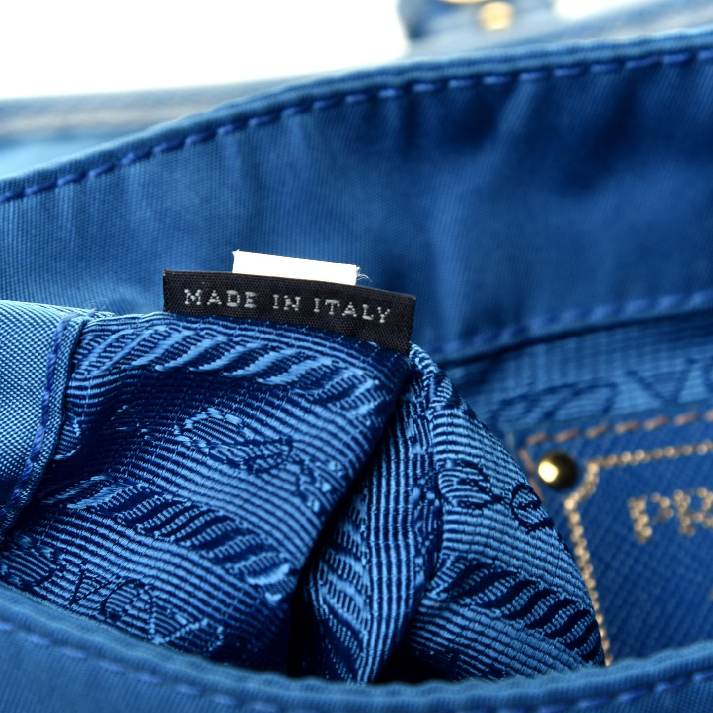 Tessuto Nylon Saffiano Crossbody Bag Cobalto